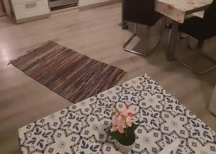 Moeblierte 3-zimmer-wohnung Im Herz Von Idsad2 Schwandorf in Bayern