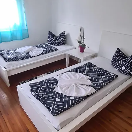 Möblierte 3-zimmer-wohnung Im Herz Von Schwandorf! Apartment *
